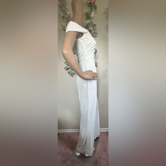 Misha Kara Jersey Off The Shoulder Jumpsuit - Picture 7 of 16